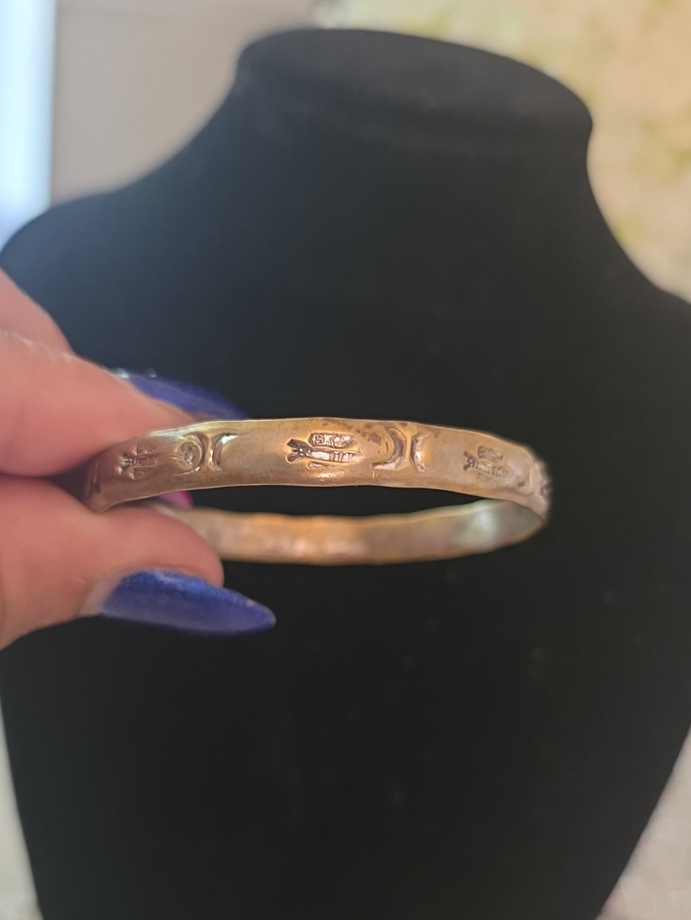 Classic Gold Engraved Women's Bangle Bracelet